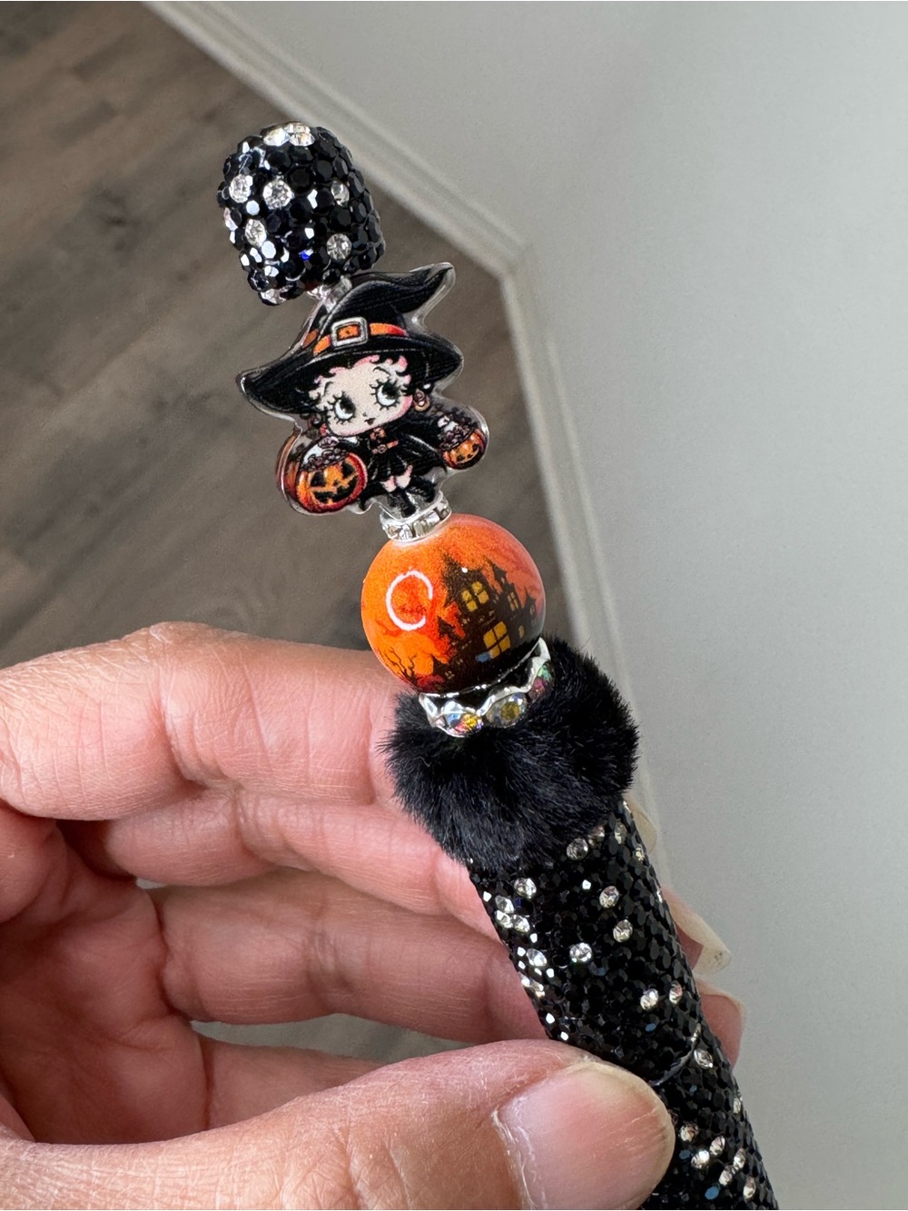 Betty Boop Halloween pen